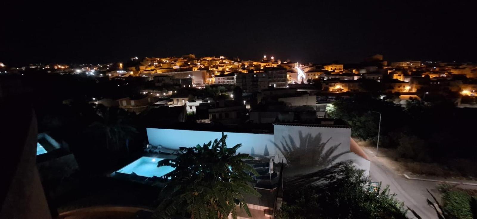 Chiaralice Villa Noto Exterior photo